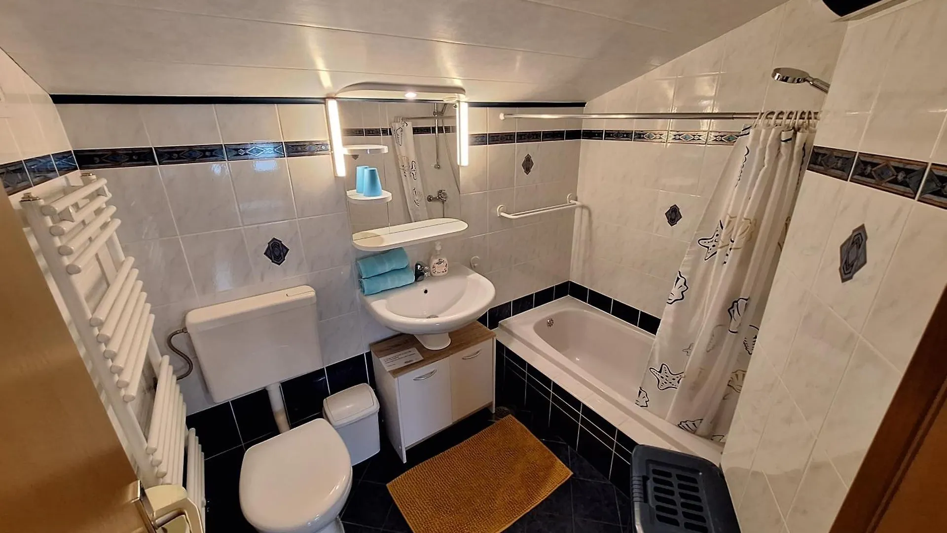 Villa Suzy-Apartments Suzana Lovran
