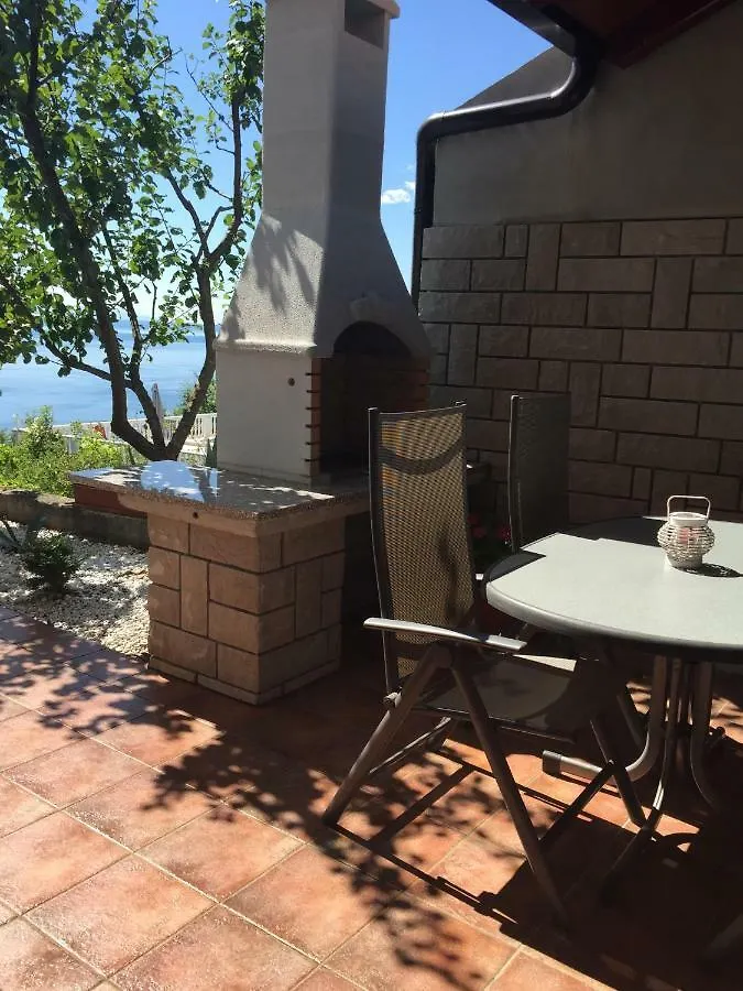 Apartment Villa Suzy-Apartments Suzana Lovran